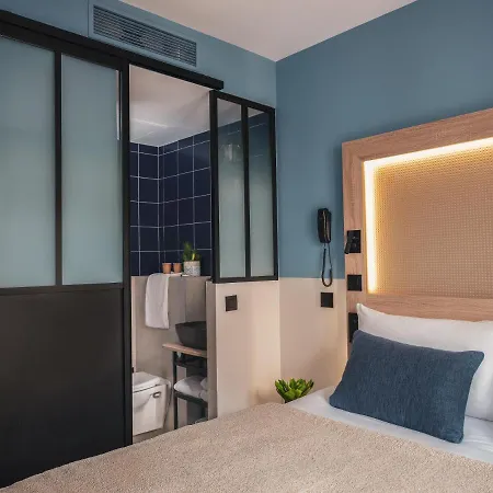 Ibis Styles Montmartre Nord Hotel 3*