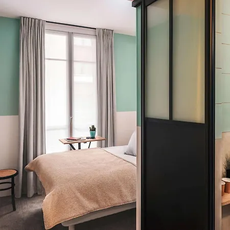 Отель Ibis Styles Montmartre Nord