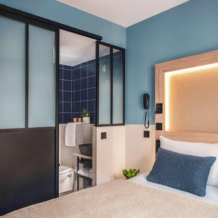 Ibis Styles Montmartre Nord Hotel 3*