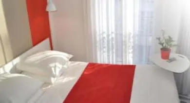 Ibis Styles Montmartre Nord Париж