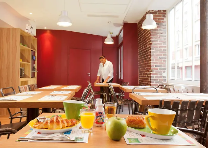 ホテル イビス スタイルズ モンマルトル ノール パリ