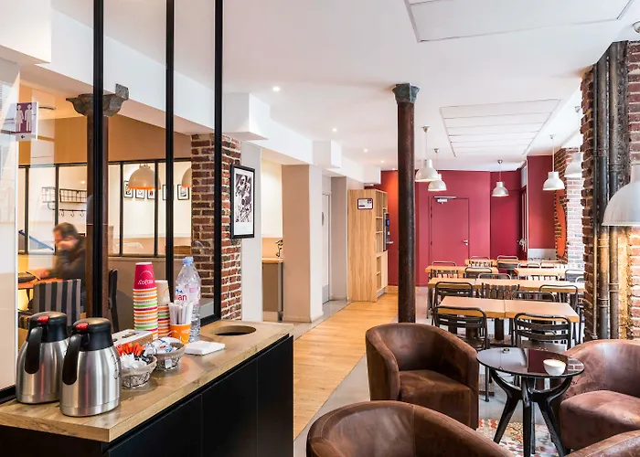 ホテル イビス スタイルズ モンマルトル ノール