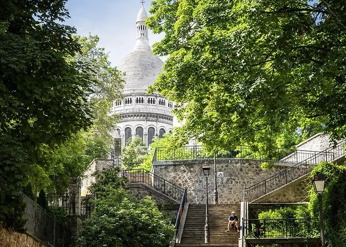 ホテル イビス スタイルズ モンマルトル ノール