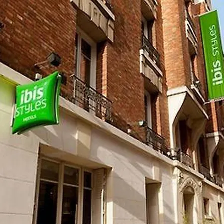 Ibis Styles Montmartre Nord Hotel Paryż